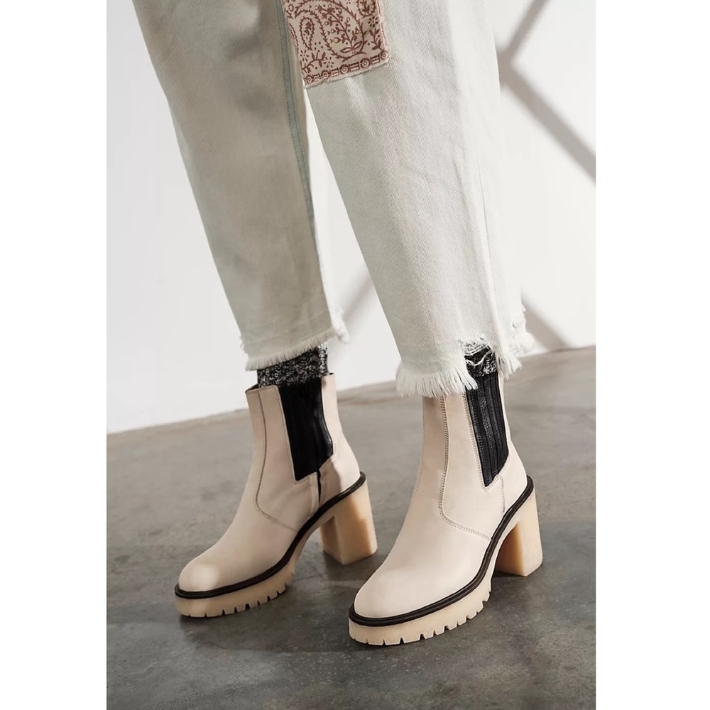 NEW ✨ Free People James Chelsea Boots Bone Ivory - Picture 2 of 7